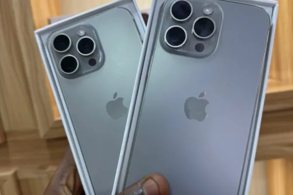 iPhone 15pro max 256go nouveau avec garantie