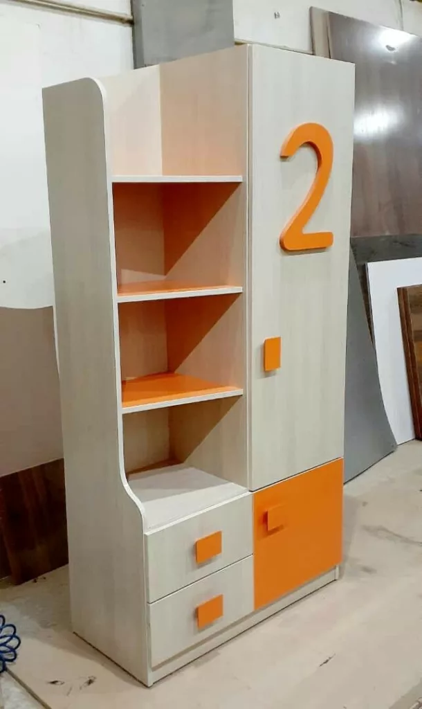 BERCEAUX -PLACARDS -COMMODES